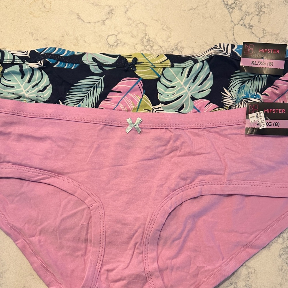 Colorful Leaf Print and Pink Underwear Set of 2 - Picture 10 of 10